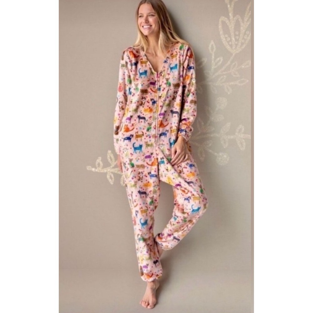Natural Life Cat Print Pajamas Women L Pink Excellent Plush Sherpa Jumpsuit